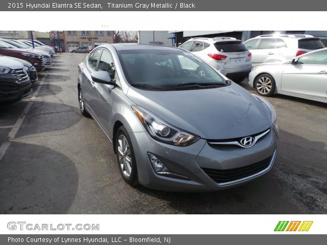 2015 Hyundai Elantra SE Sedan in Titanium Gray Metallic