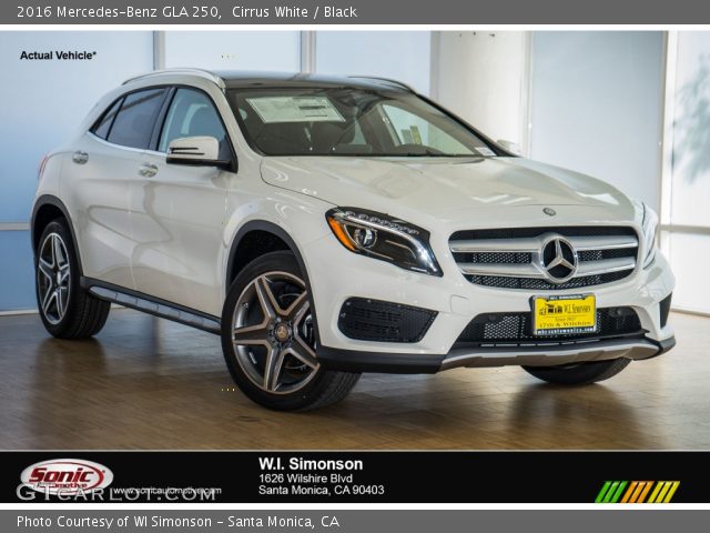 2016 Mercedes-Benz GLA 250 in Cirrus White