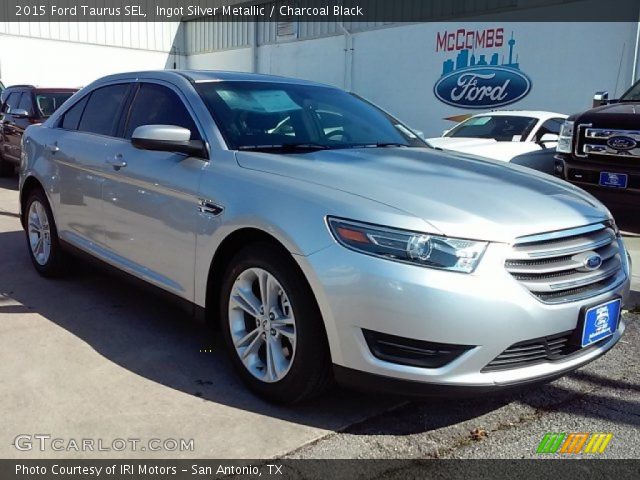 2015 Ford Taurus SEL in Ingot Silver Metallic