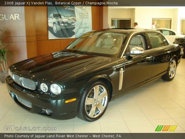 2008 Jaguar XJ Vanden Plas in Botanical Green