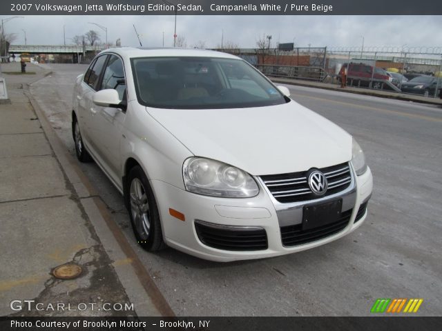 2007 Volkswagen Jetta Wolfsburg Edition Sedan in Campanella White