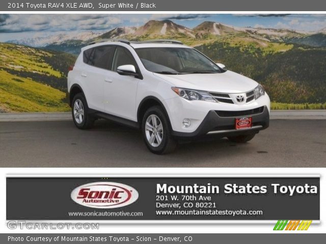 2014 Toyota RAV4 XLE AWD in Super White