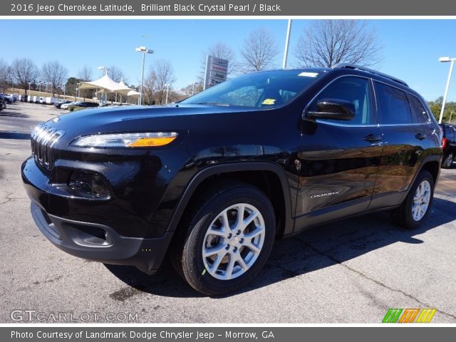 2016 Jeep Cherokee Latitude in Brilliant Black Crystal Pearl
