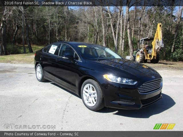 2016 Ford Fusion SE in Shadow Black