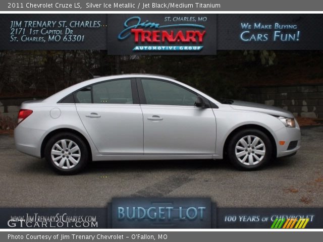 2011 Chevrolet Cruze LS in Silver Ice Metallic