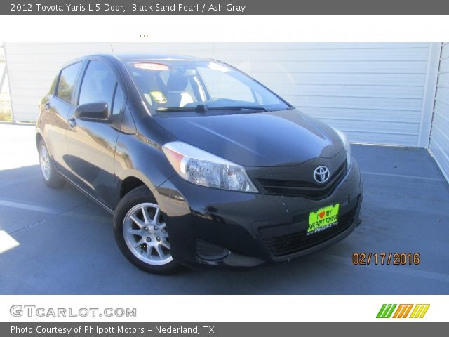 2012 Toyota Yaris L 5 Door in Black Sand Pearl