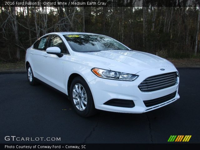 2016 Ford Fusion S in Oxford White