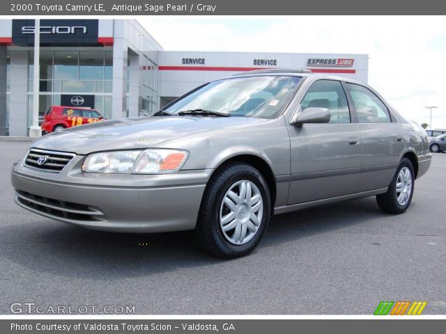 2000 Toyota Camry LE in Antique Sage Pearl