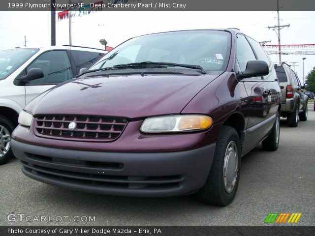 1999 Plymouth Voyager SE in Deep Cranberry Pearl