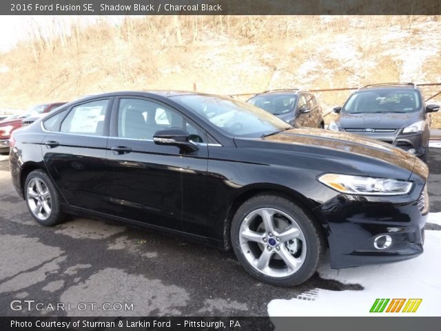 2016 Ford Fusion SE in Shadow Black