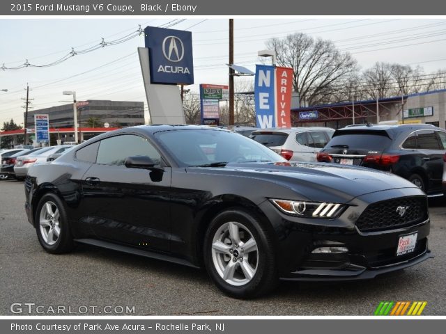 2015 Ford Mustang V6 Coupe in Black