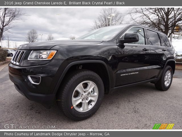 2016 Jeep Grand Cherokee Laredo E in Brilliant Black Crystal Pearl