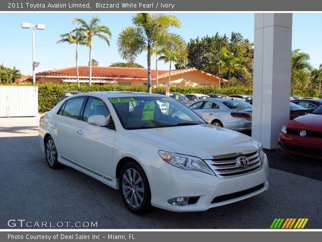 2011 Toyota Avalon Limited in Blizzard White Pearl