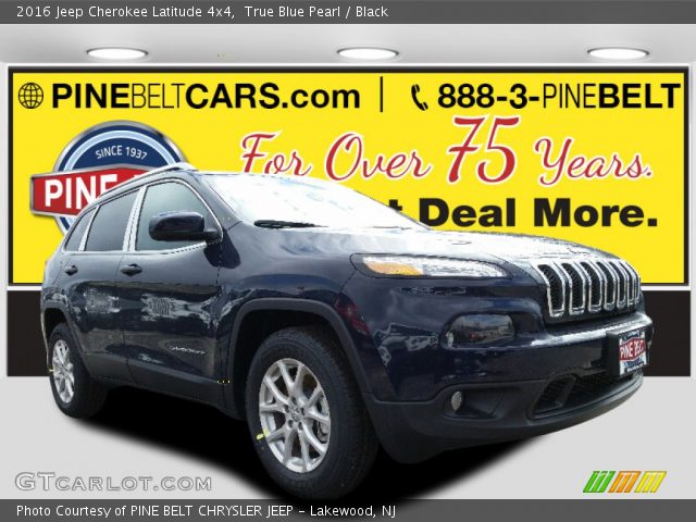 2016 Jeep Cherokee Latitude 4x4 in True Blue Pearl