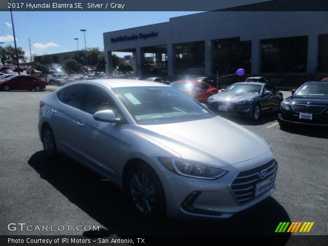 2017 Hyundai Elantra SE in Silver