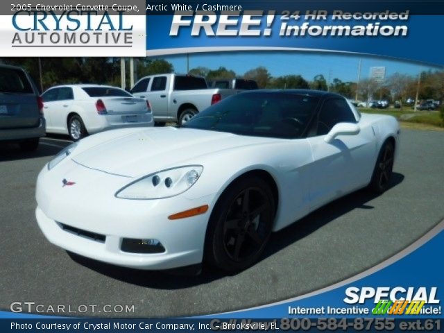 2005 Chevrolet Corvette Coupe in Arctic White