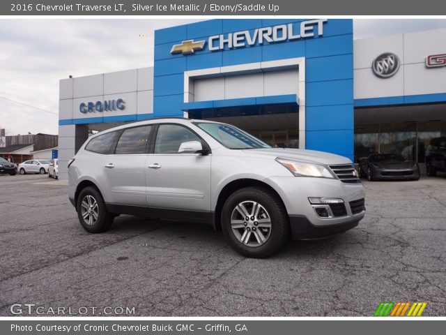 2016 Chevrolet Traverse LT in Silver Ice Metallic