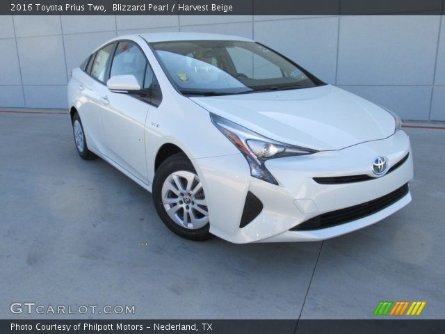 2016 Toyota Prius Two in Blizzard Pearl