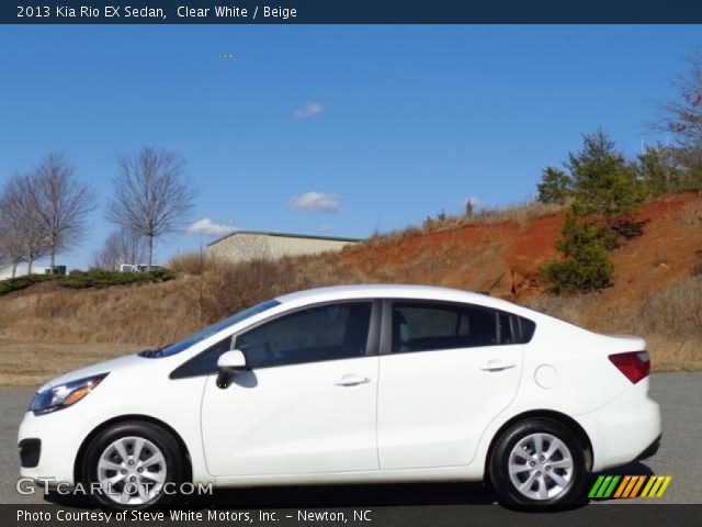 2013 Kia Rio EX Sedan in Clear White