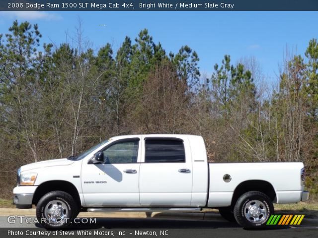 2006 Dodge Ram 1500 SLT Mega Cab 4x4 in Bright White