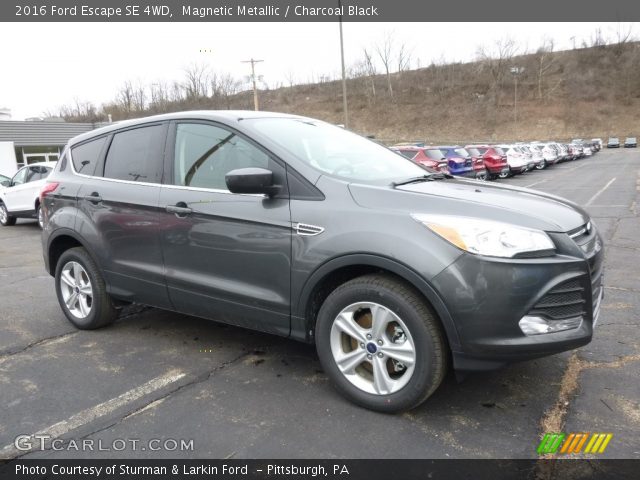 2016 Ford Escape SE 4WD in Magnetic Metallic