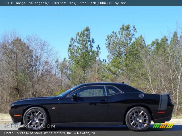 2016 Dodge Challenger R/T Plus Scat Pack in Pitch Black