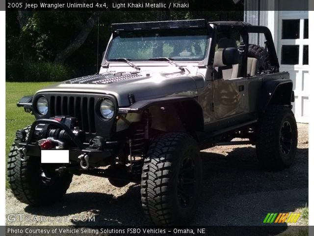 2005 Jeep Wrangler Unlimited 4x4 in Light Khaki Metallic