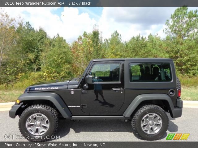 2016 Jeep Wrangler Rubicon 4x4 in Black