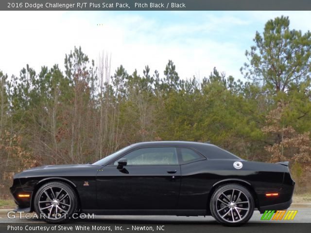 2016 Dodge Challenger R/T Plus Scat Pack in Pitch Black