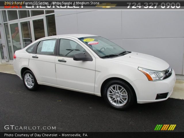 White Suede 2009 Ford Focus Se Sedan Medium Stone