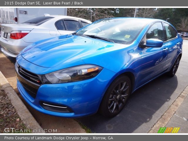 2015 Dodge Dart SE in Laser Blue Pearl