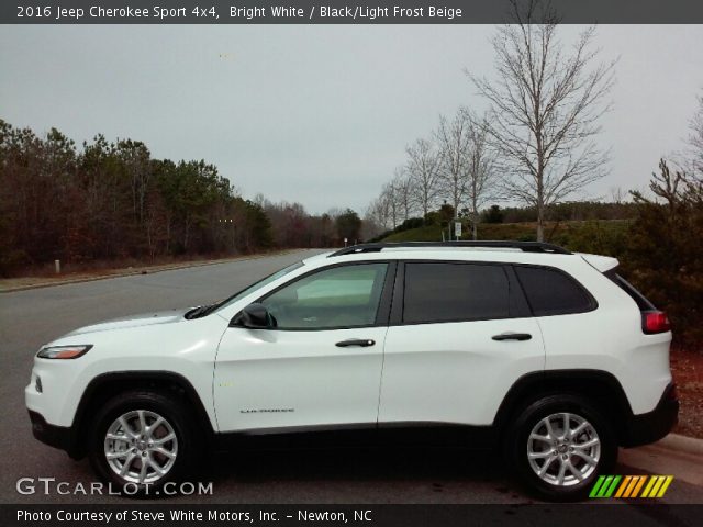 2016 Jeep Cherokee Sport 4x4 in Bright White