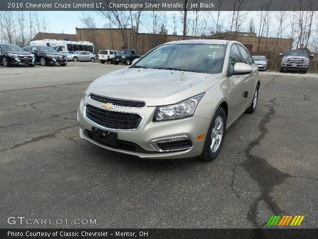 2016 Chevrolet Cruze Limited LT in Champagne Silver Metallic