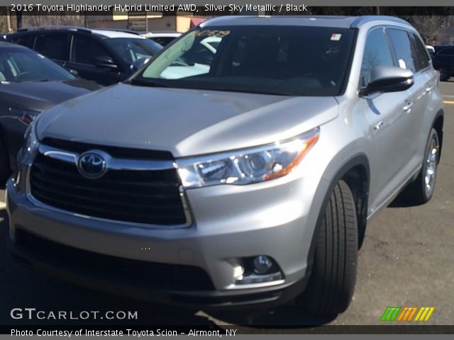 2016 Toyota Highlander Hybrid Limited AWD in Silver Sky Metallic