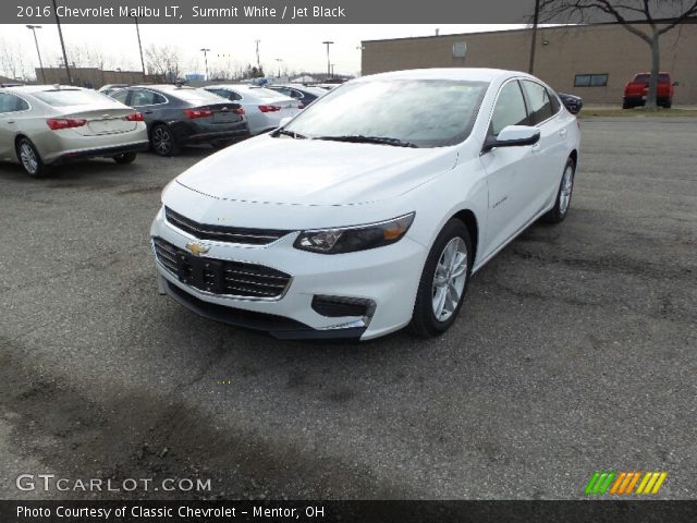 2016 Chevrolet Malibu LT in Summit White