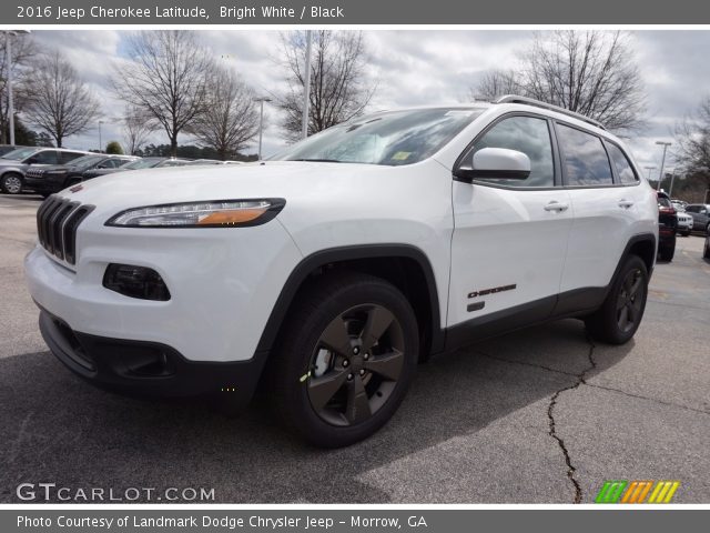 2016 Jeep Cherokee Latitude in Bright White