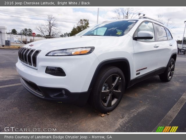 2016 Jeep Cherokee Latitude in Bright White