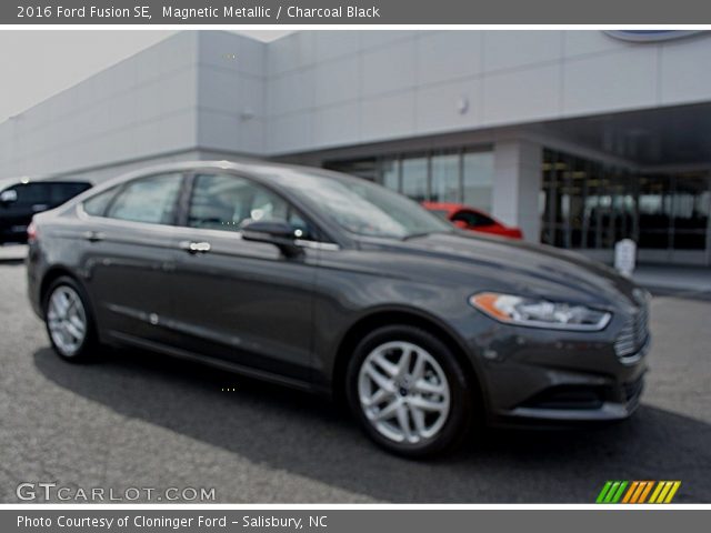 2016 Ford Fusion SE in Magnetic Metallic