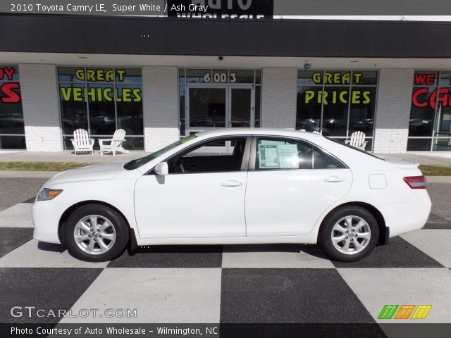 2010 Toyota Camry LE in Super White
