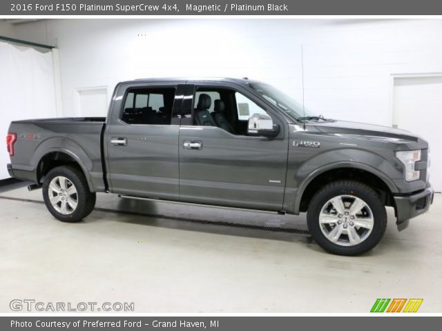 2016 Ford F150 Platinum SuperCrew 4x4 in Magnetic