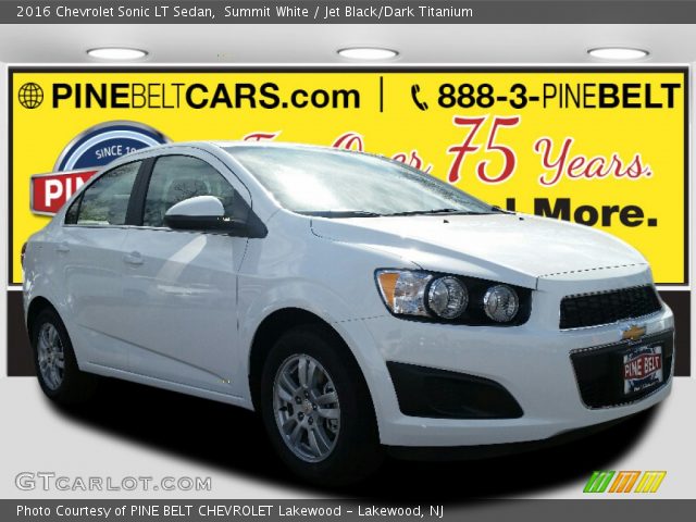 2016 Chevrolet Sonic LT Sedan in Summit White