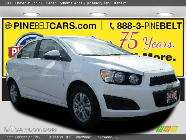 2016 Chevrolet Sonic LT Sedan in Summit White