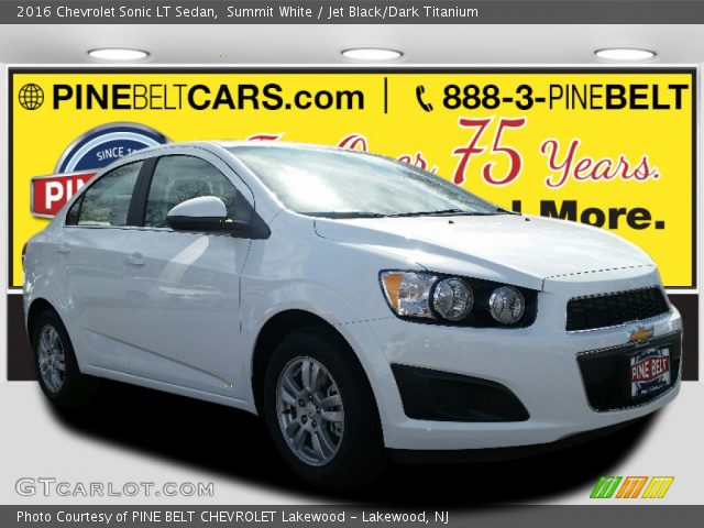2016 Chevrolet Sonic LT Sedan in Summit White