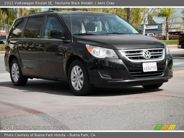 2012 Volkswagen Routan SE in Nocturne Black Metallic