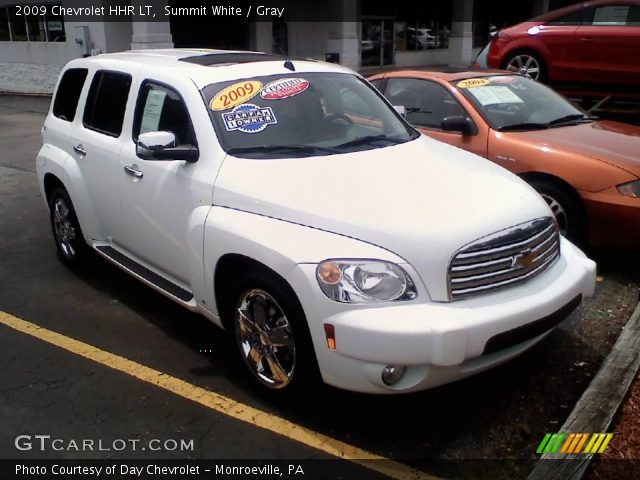2009 Chevrolet HHR LT in Summit White
