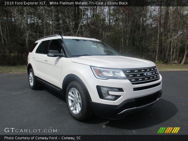 2016 Ford Explorer XLT in White Platinum Metallic Tri-Coat