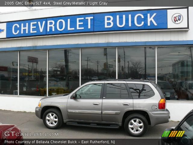 2005 GMC Envoy SLT 4x4 in Steel Grey Metallic