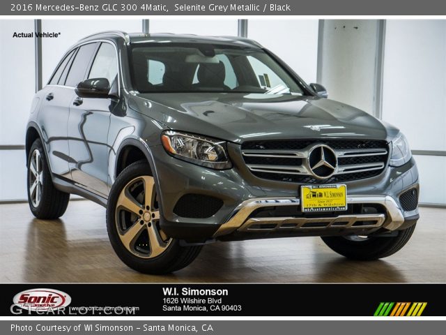 2016 Mercedes-Benz GLC 300 4Matic in Selenite Grey Metallic