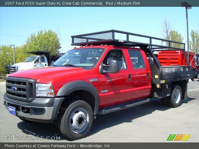 2007 Ford F550 Super Duty XL Crew Cab Commercial in Red