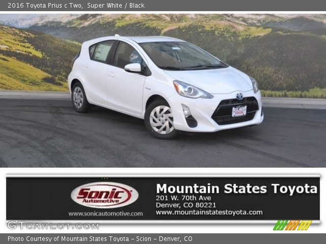 2016 Toyota Prius c Two in Super White